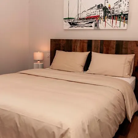 Les Pins De L'escalet