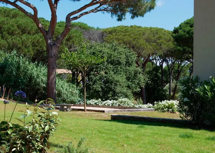 Les Pins De L'escalet Проживание в семье Раматей